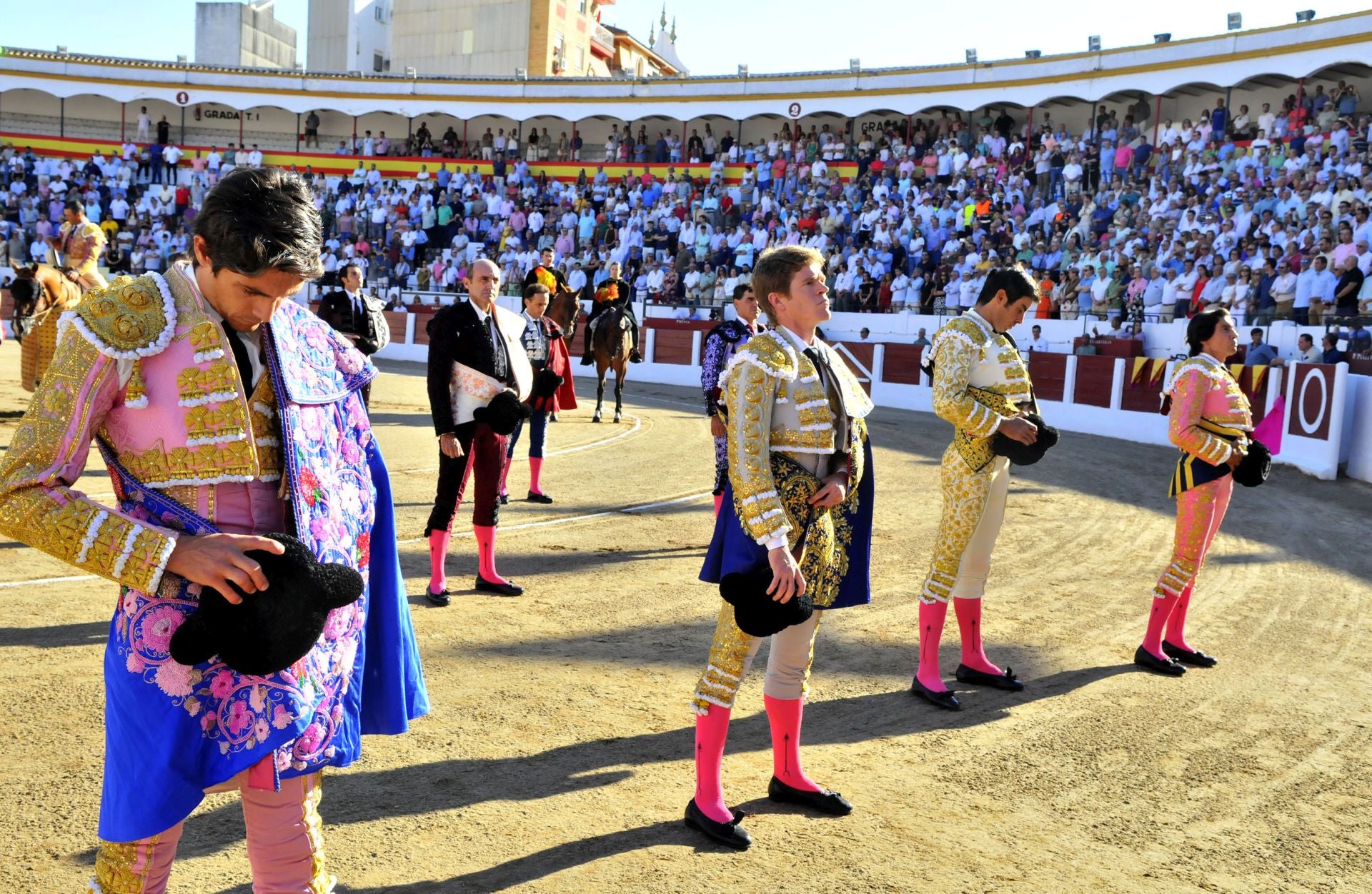 Tradicional minuto de silencio por la muerte Manuel Rodríguez Sánchez 'Manolete'.